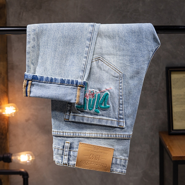 ブランドジーンズ角部分ディテール